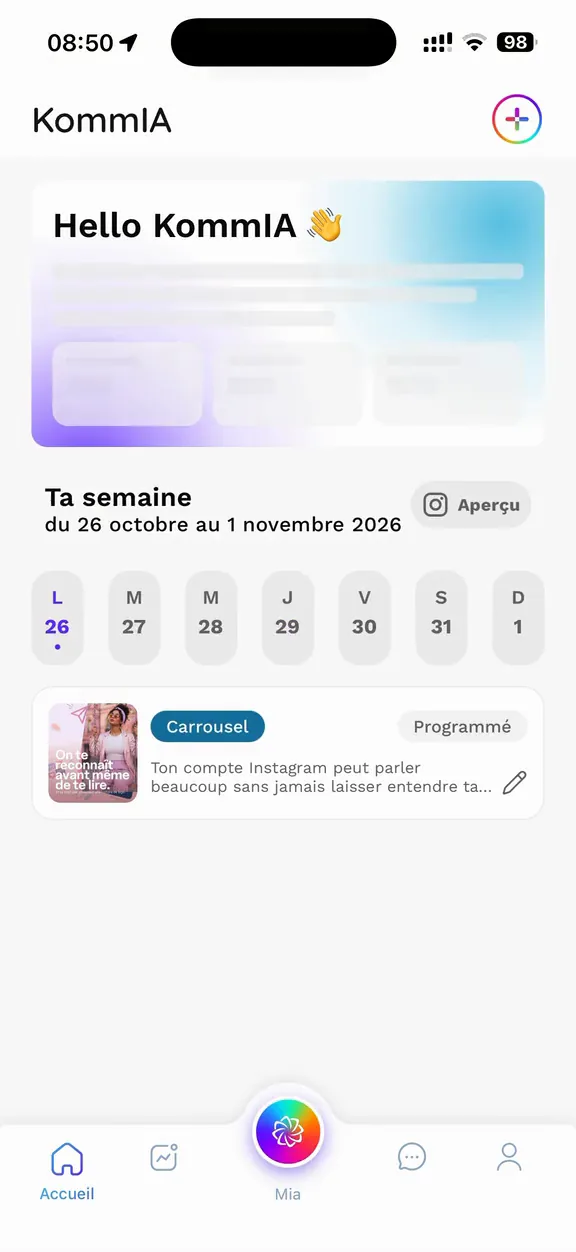 La création d'une publication dans KommIA : la publication programmée est confirmée, puis elle apparaît dans la semaine